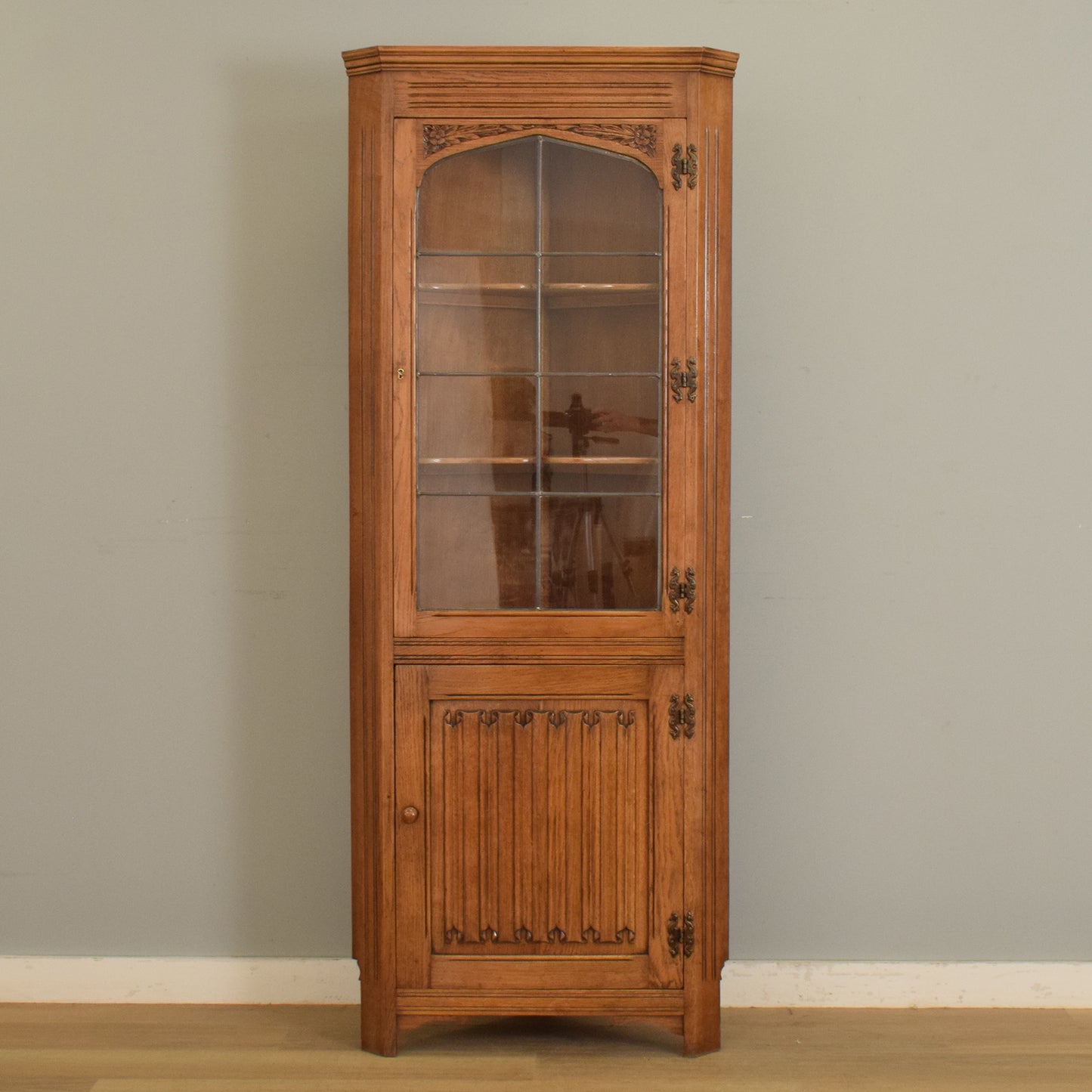 Oak Corner Cabinet