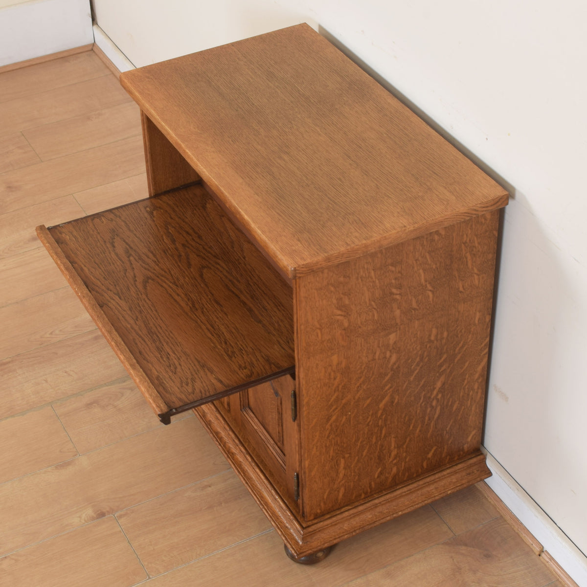 Oak Swivel Top TV Cabinet