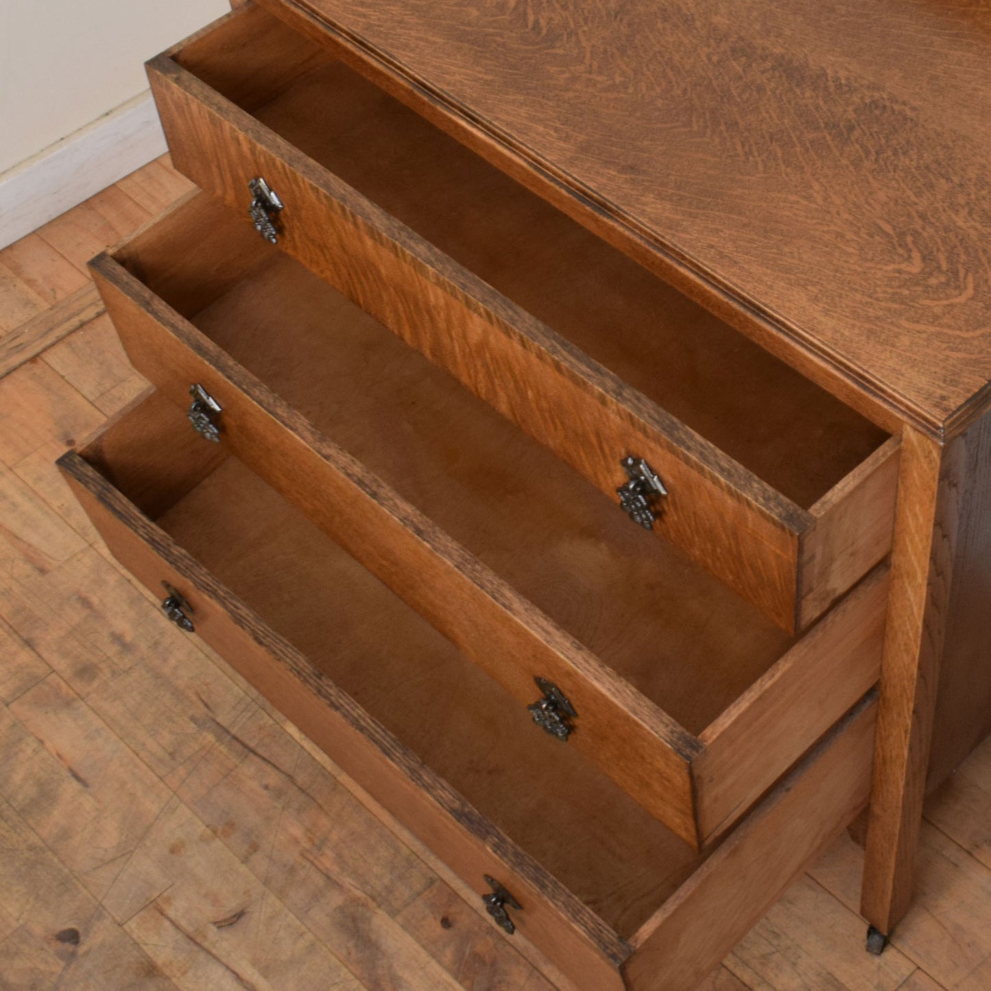 Restored Oak Chest of Drawers