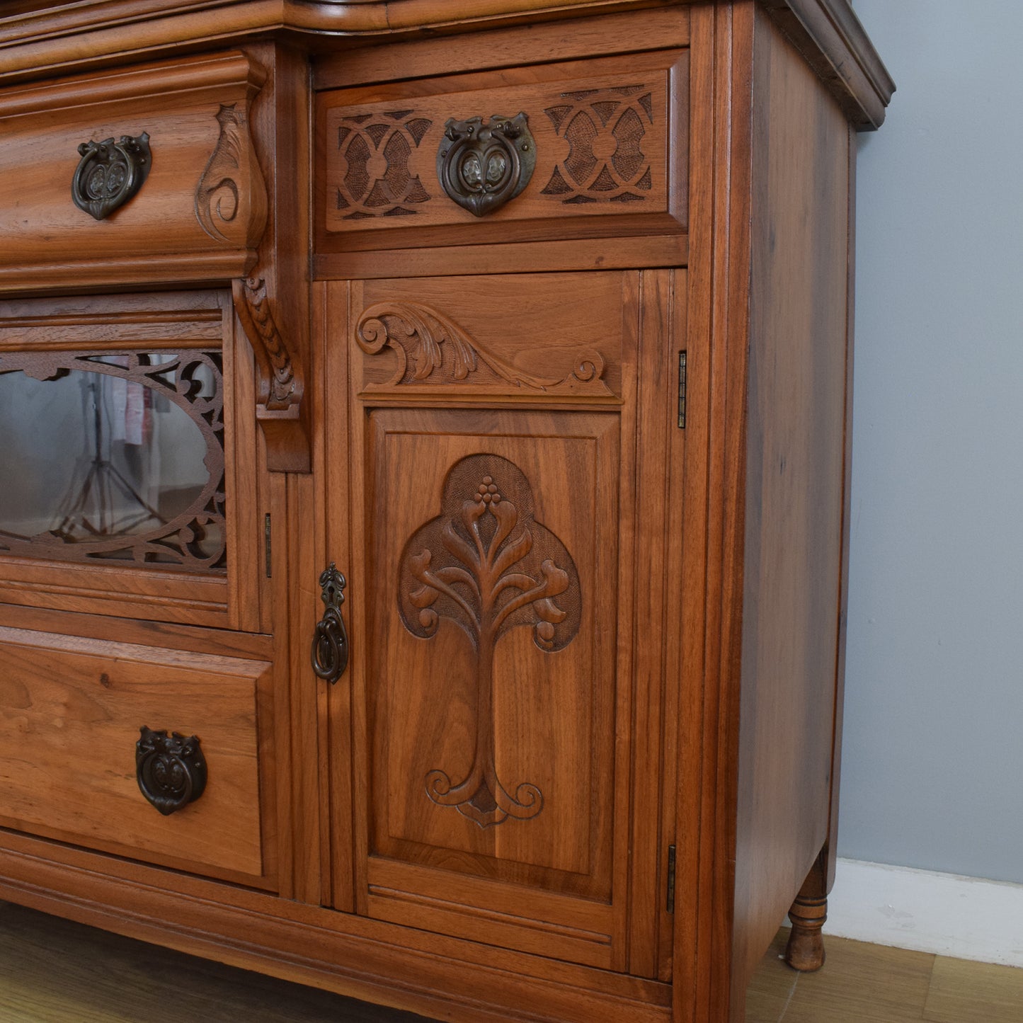 Walnut Mirror-back Sideboard