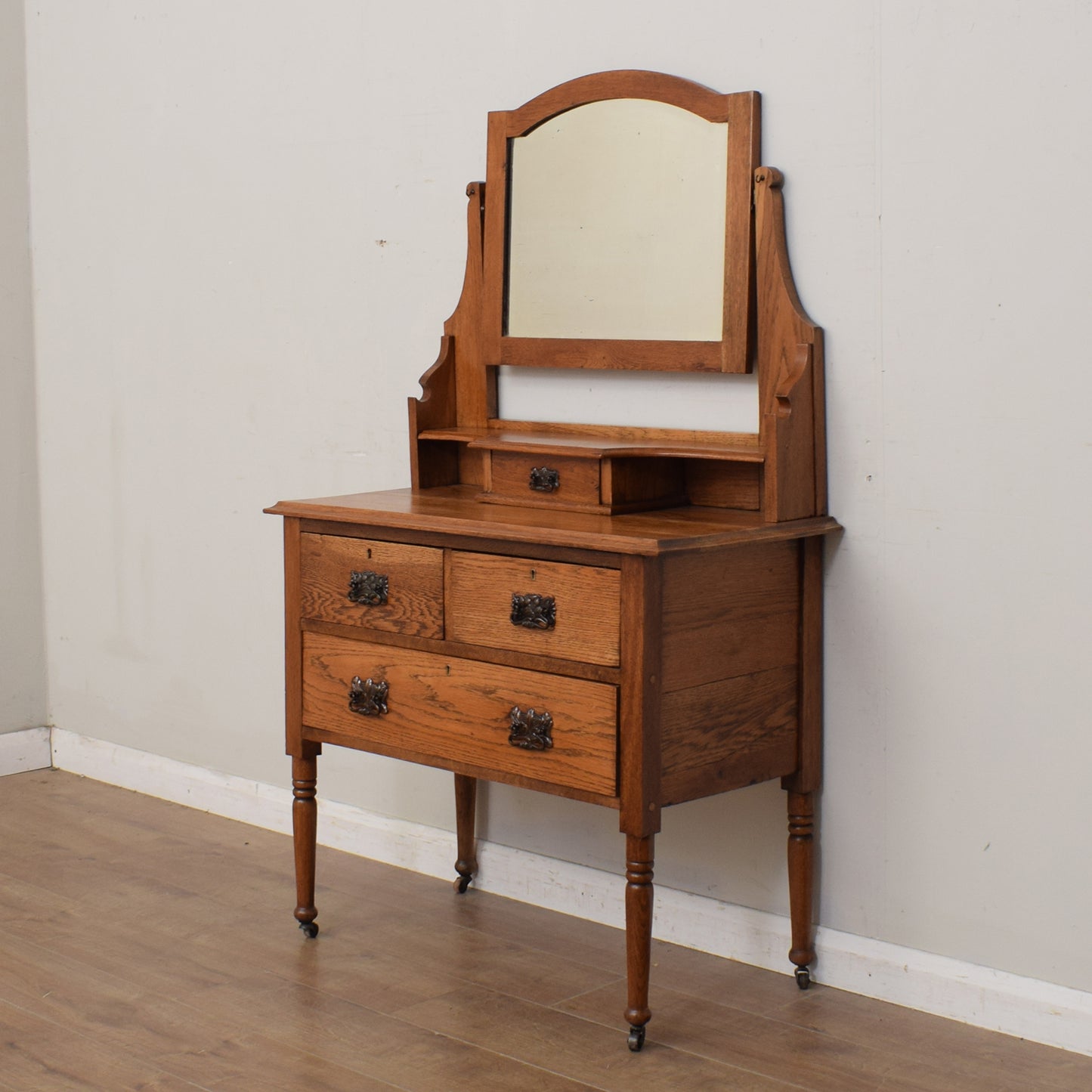 Oak Dressing Table