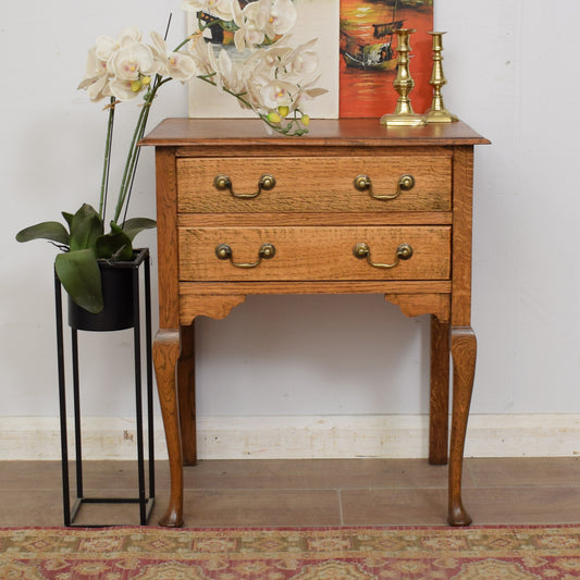 Oak Chest of Drawers