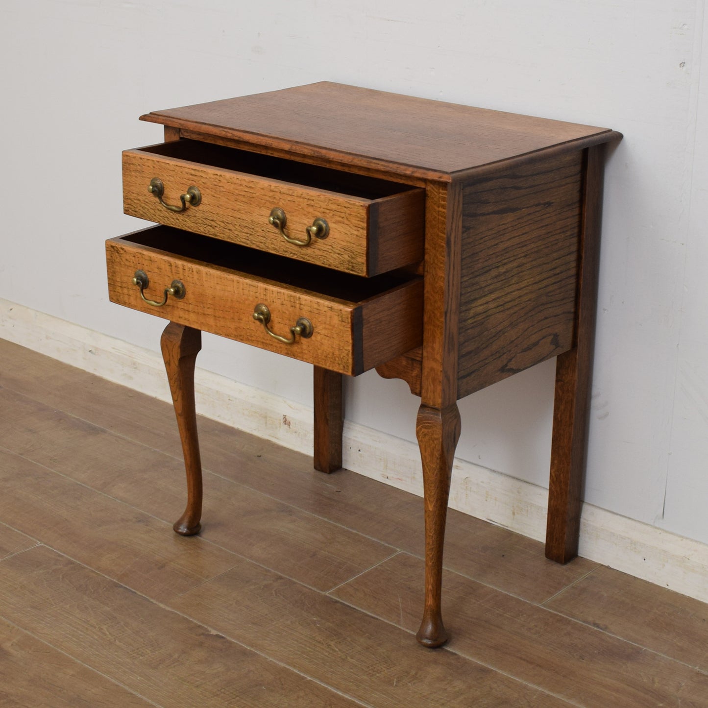Oak Chest of Drawers