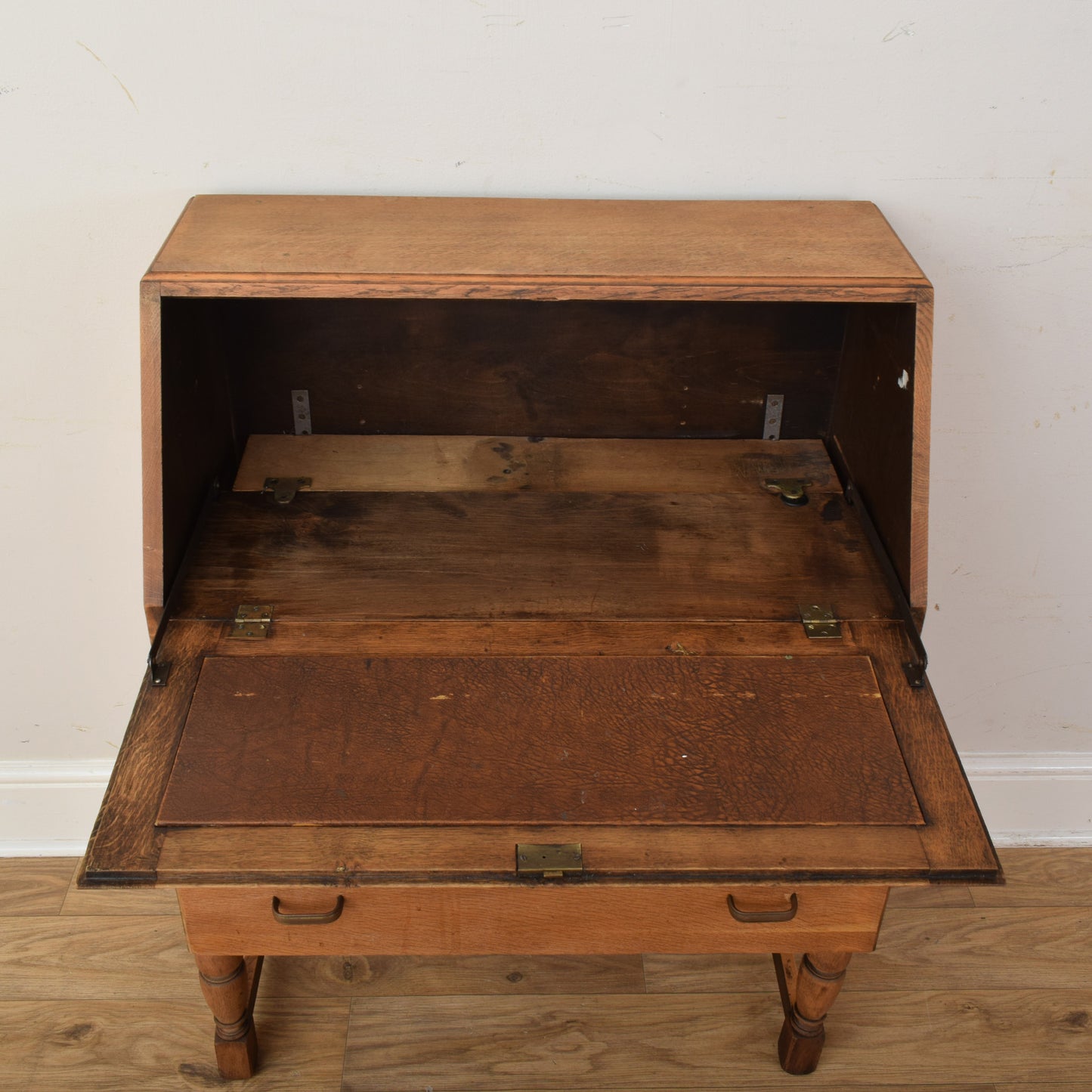 Oak Bureau