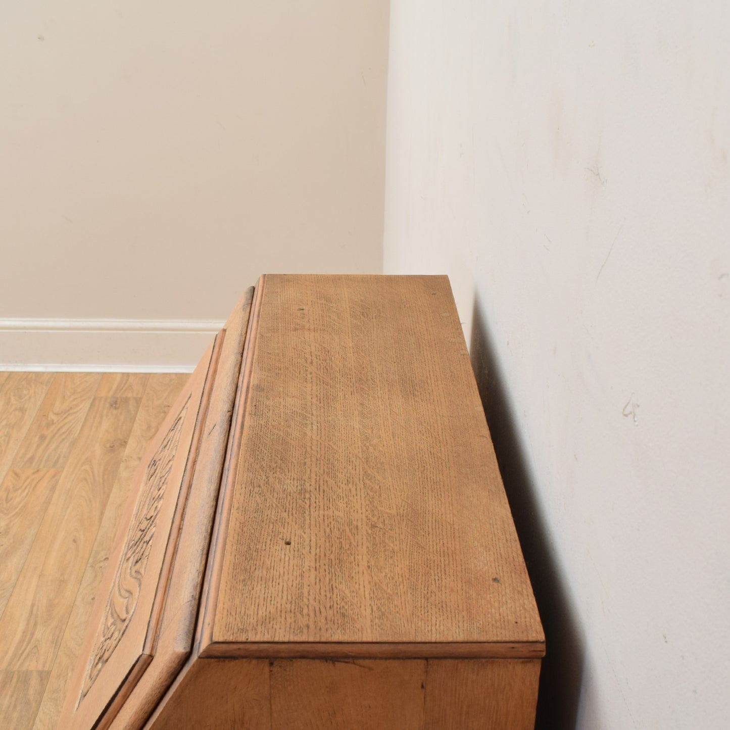 Oak Bureau