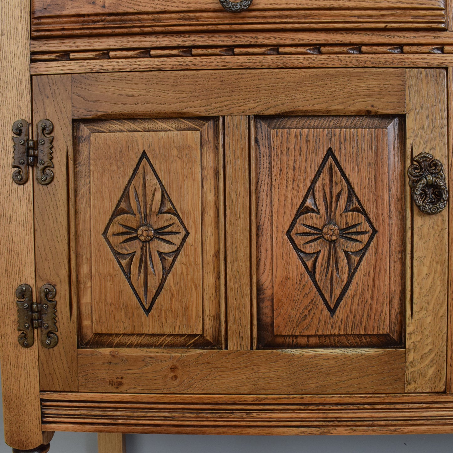 'Old Charm' Sideboard