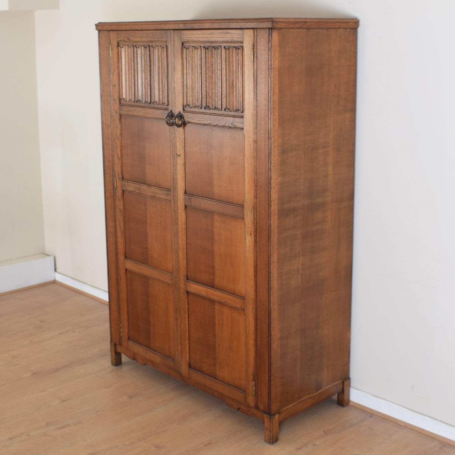 Oak Linenfold Large Double Wardrobe