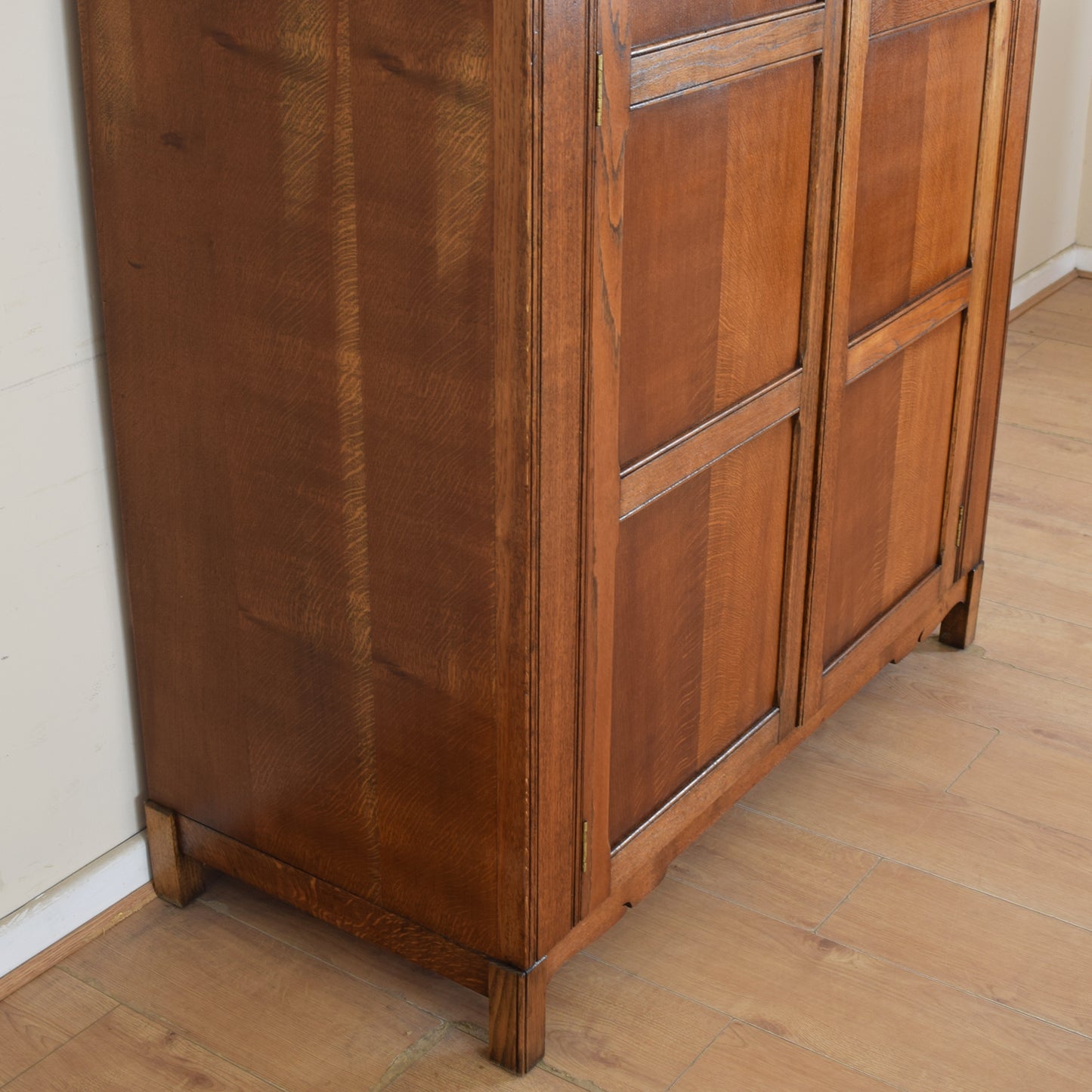 Oak Linenfold Large Double Wardrobe