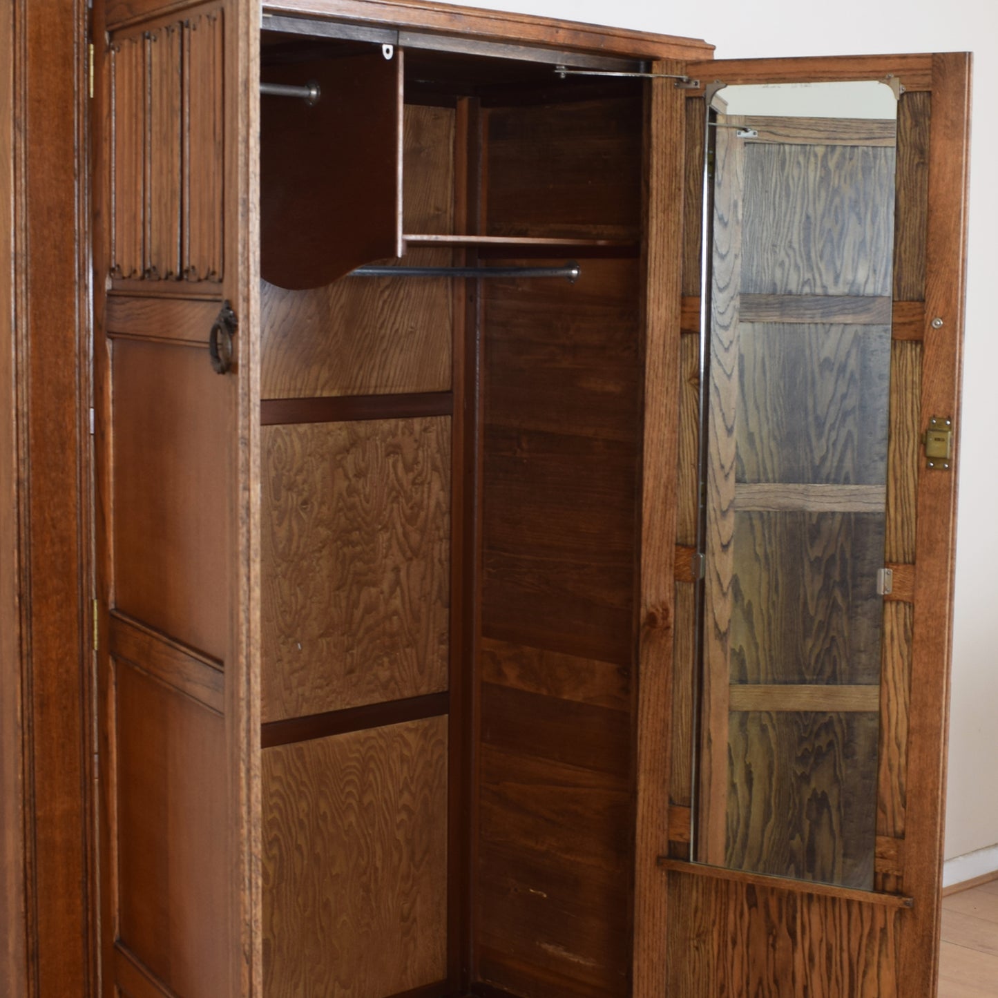 Oak Linenfold Large Double Wardrobe