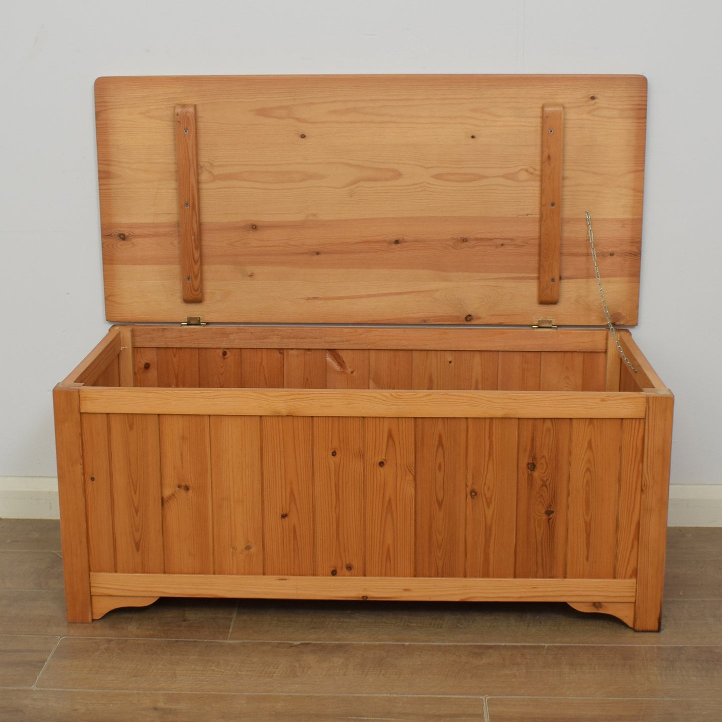 Pine Blanket Box