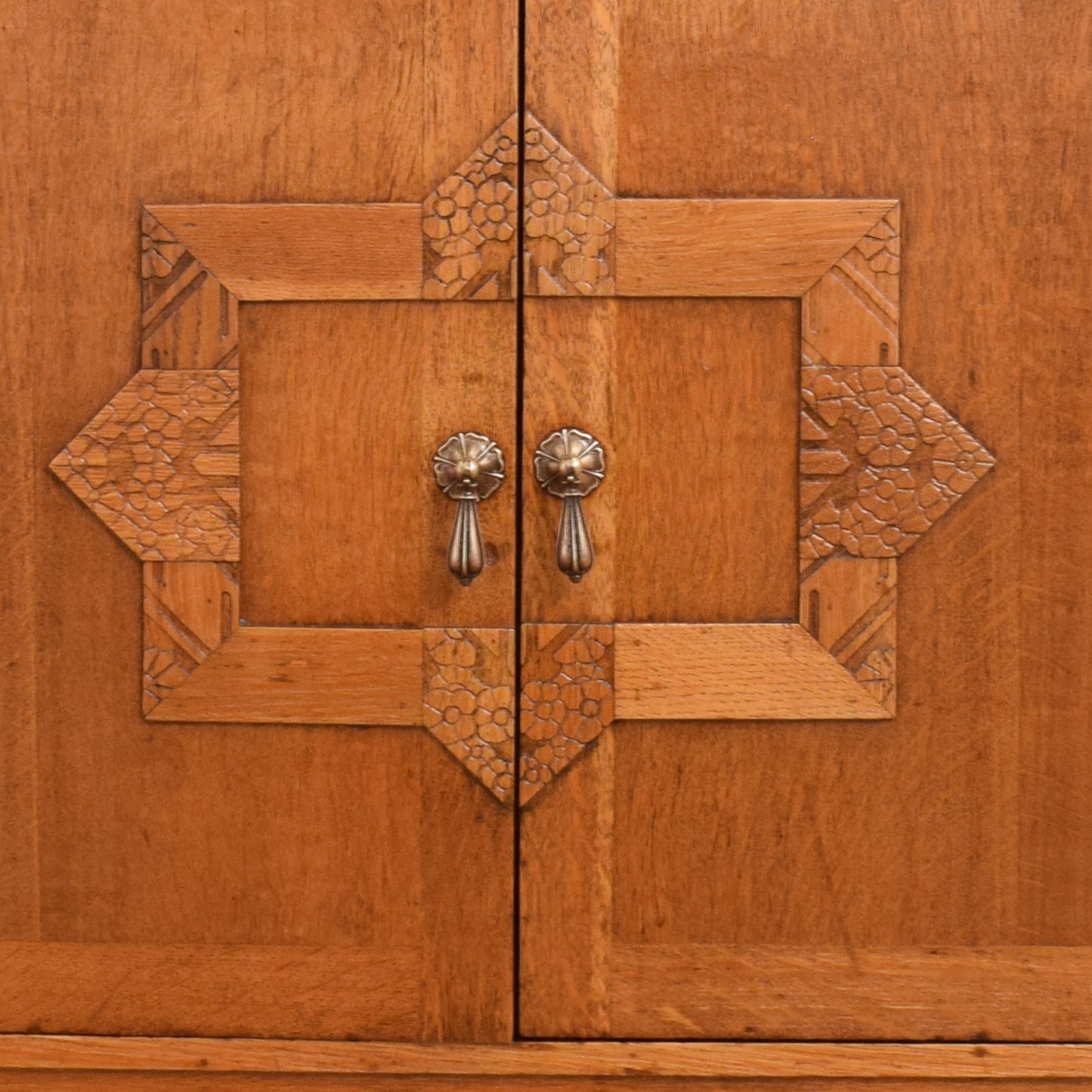 Oak Art-Deco Style Sideboard