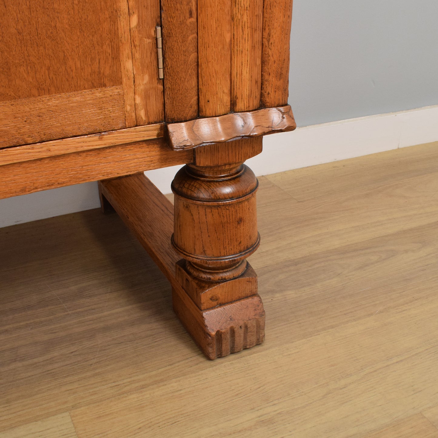 Oak Art-Deco Style Sideboard