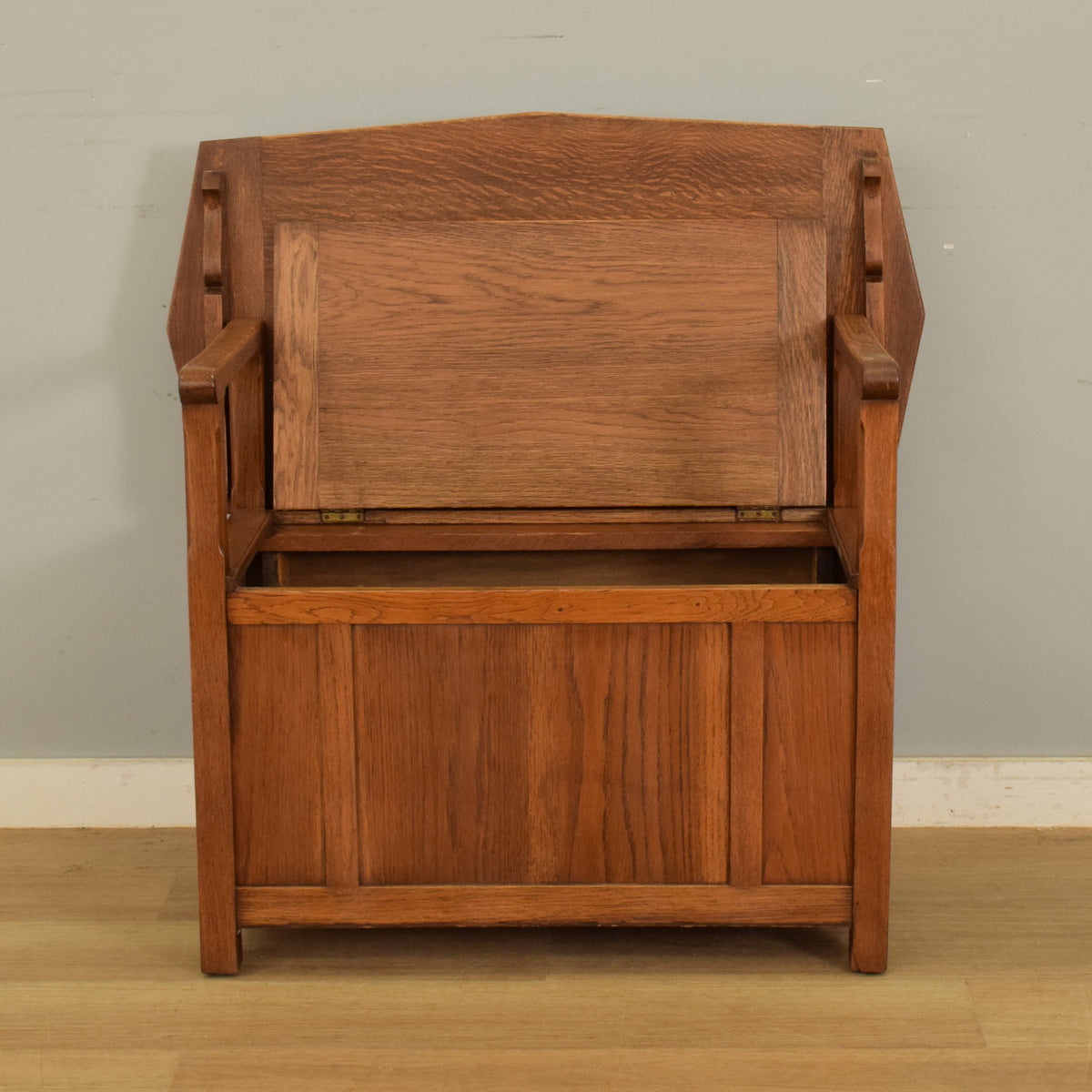 Oak monks bench