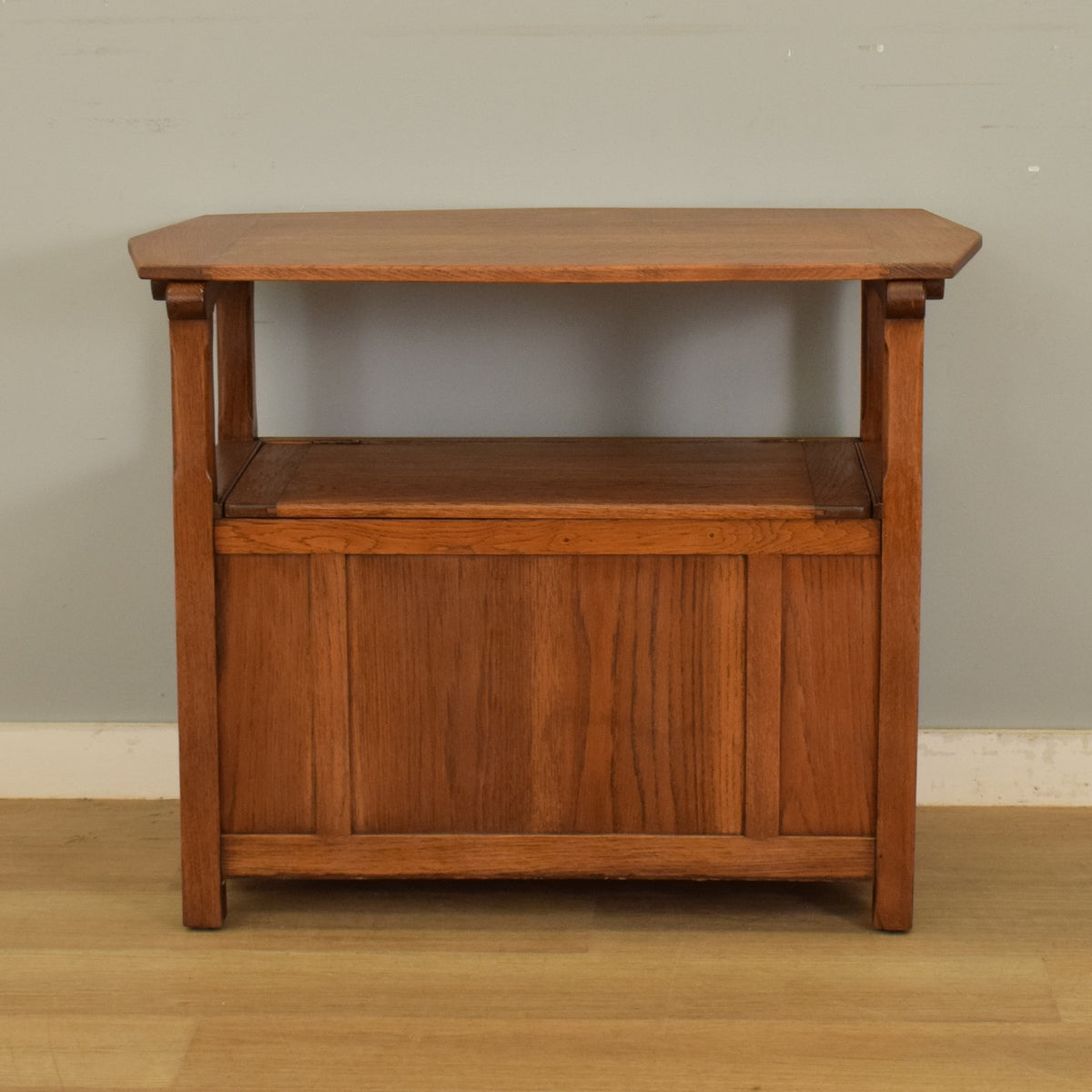 Oak monks bench