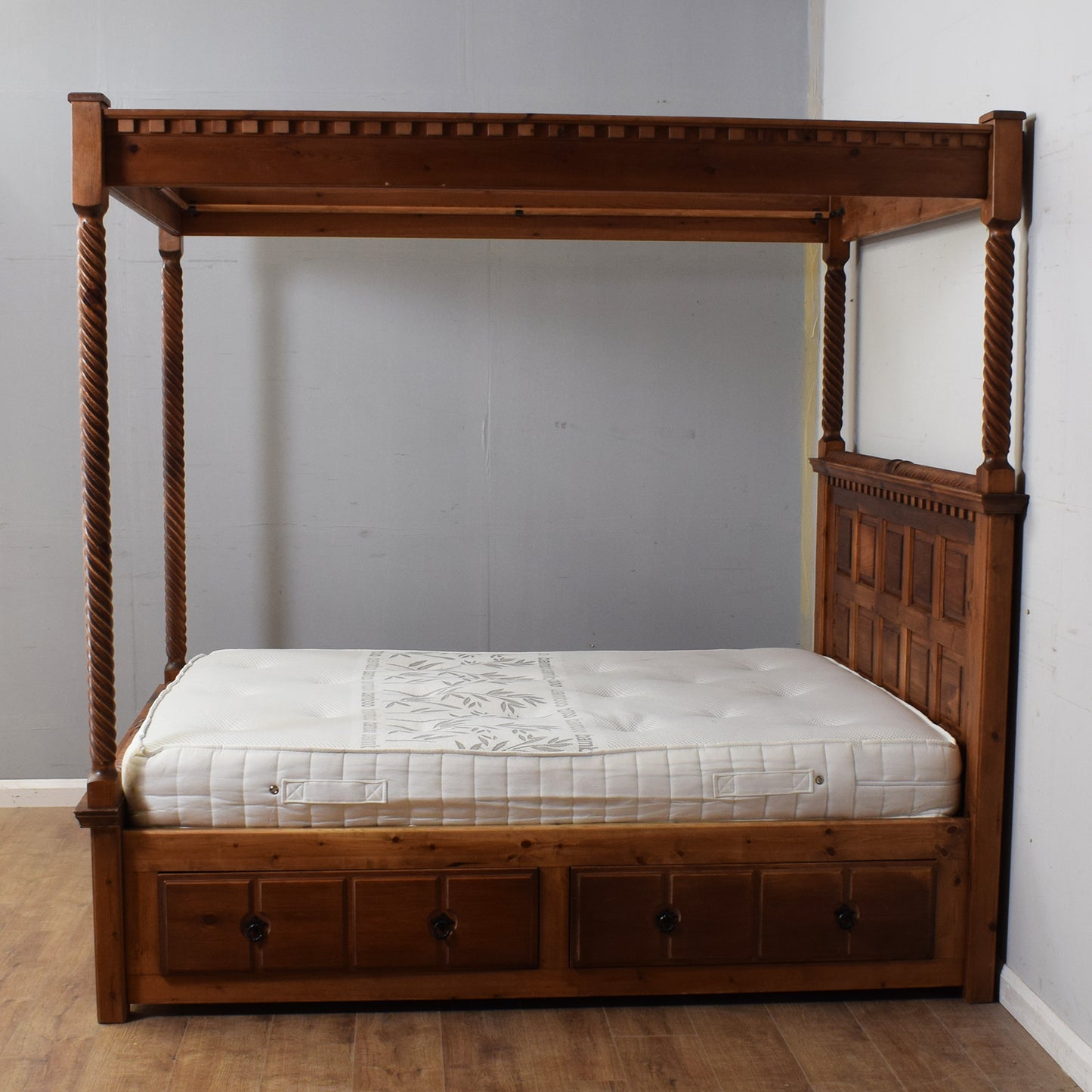 Solid Pine King Size Four Poster Bed