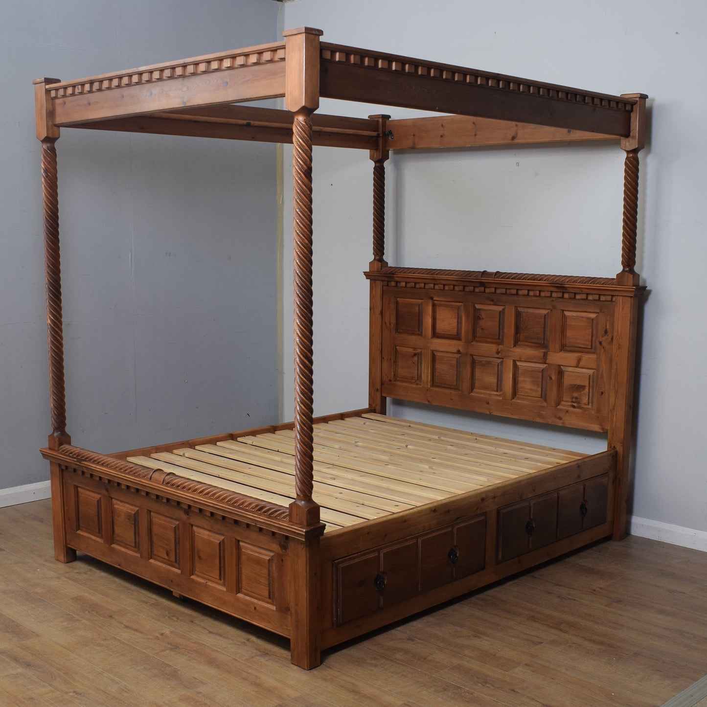 Solid Pine King Size Four Poster Bed