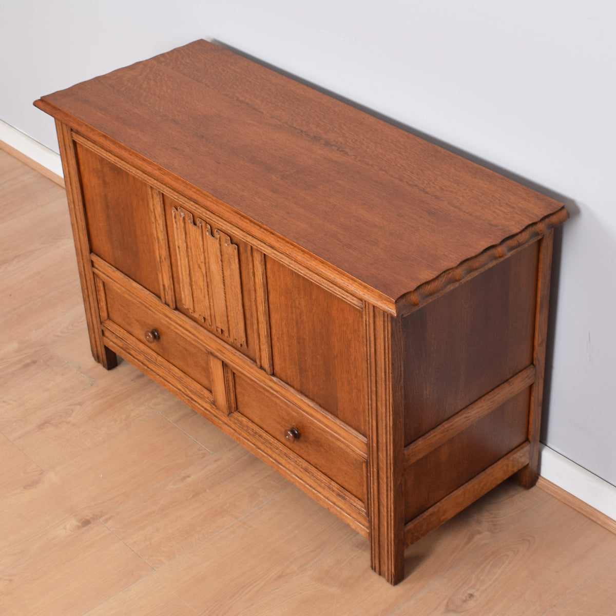 Mule Chest with Drawers