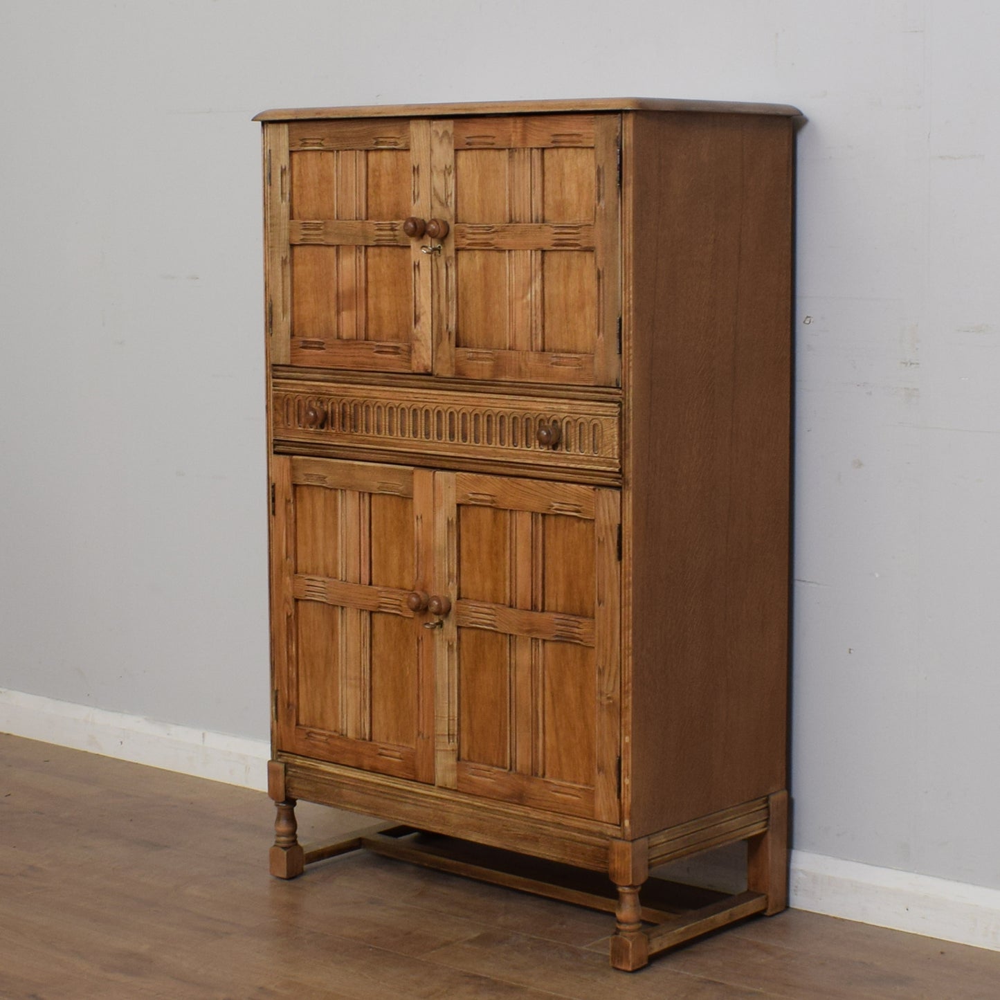 Priory Drinks Cabinet