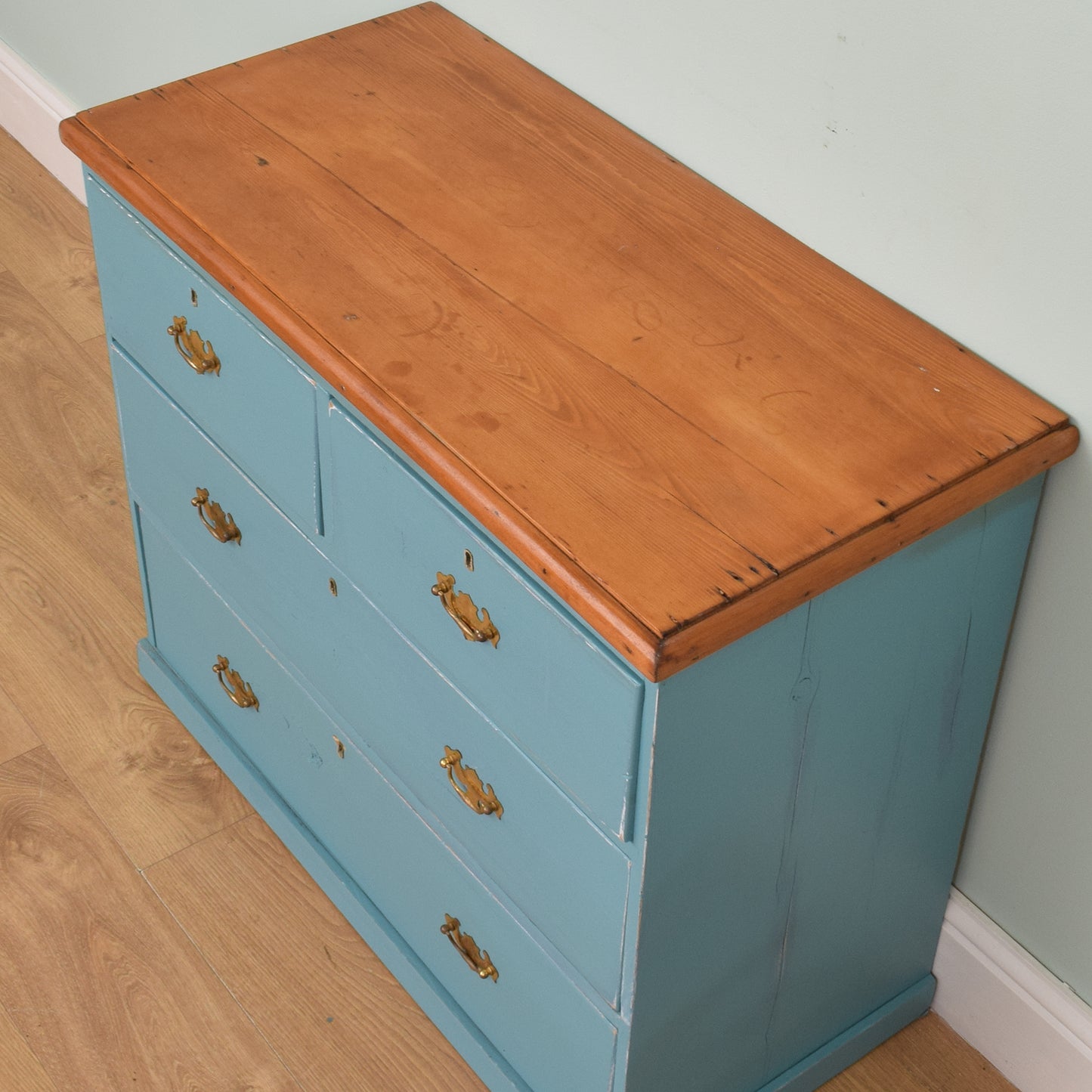 Vintage Chest of Drawers