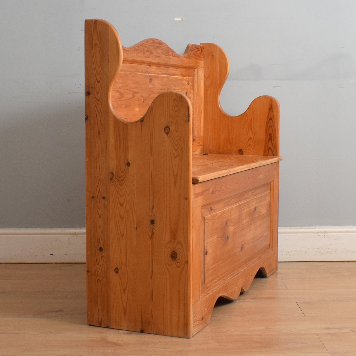 Restored Pine Settle