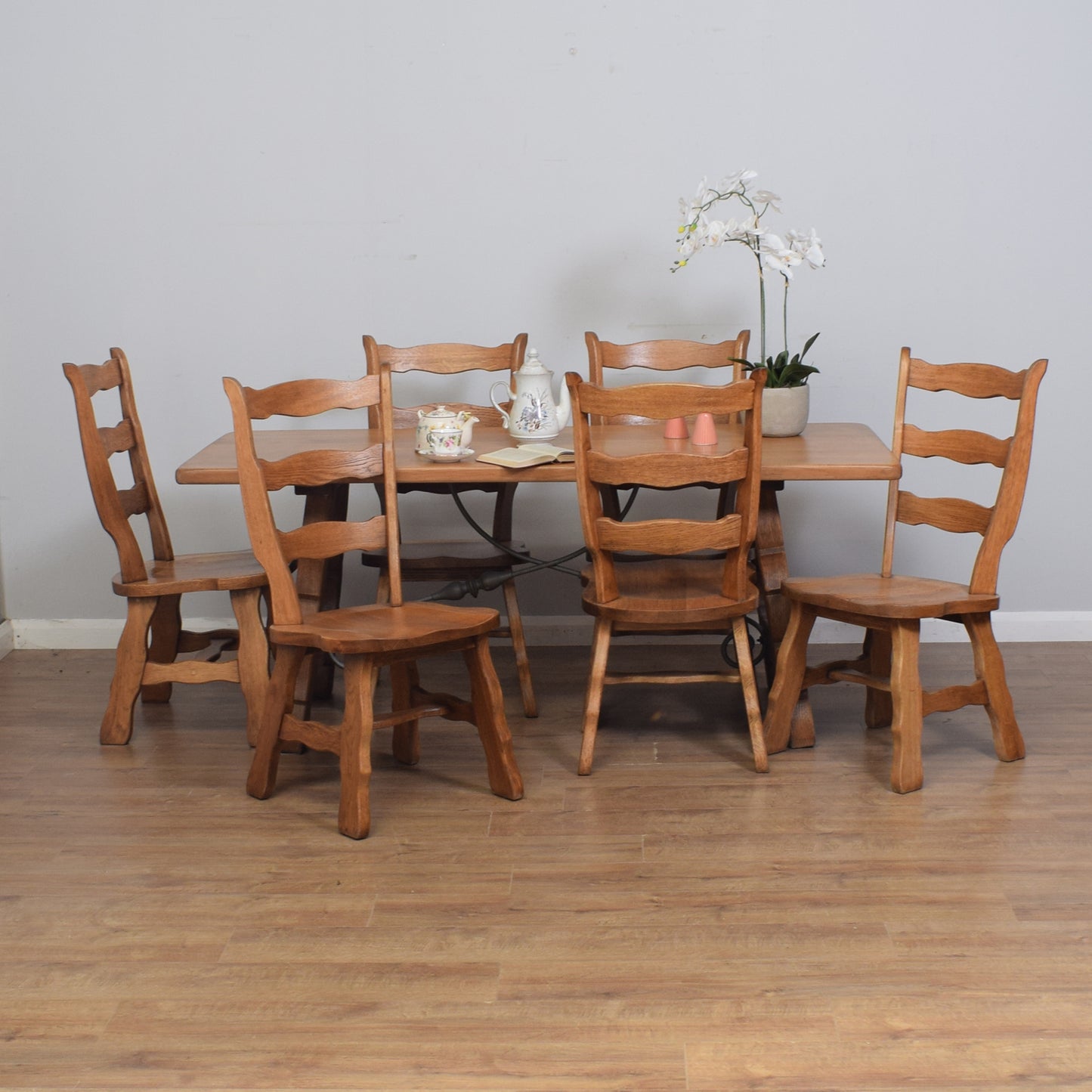 Solid Oak Table & Six Chairs