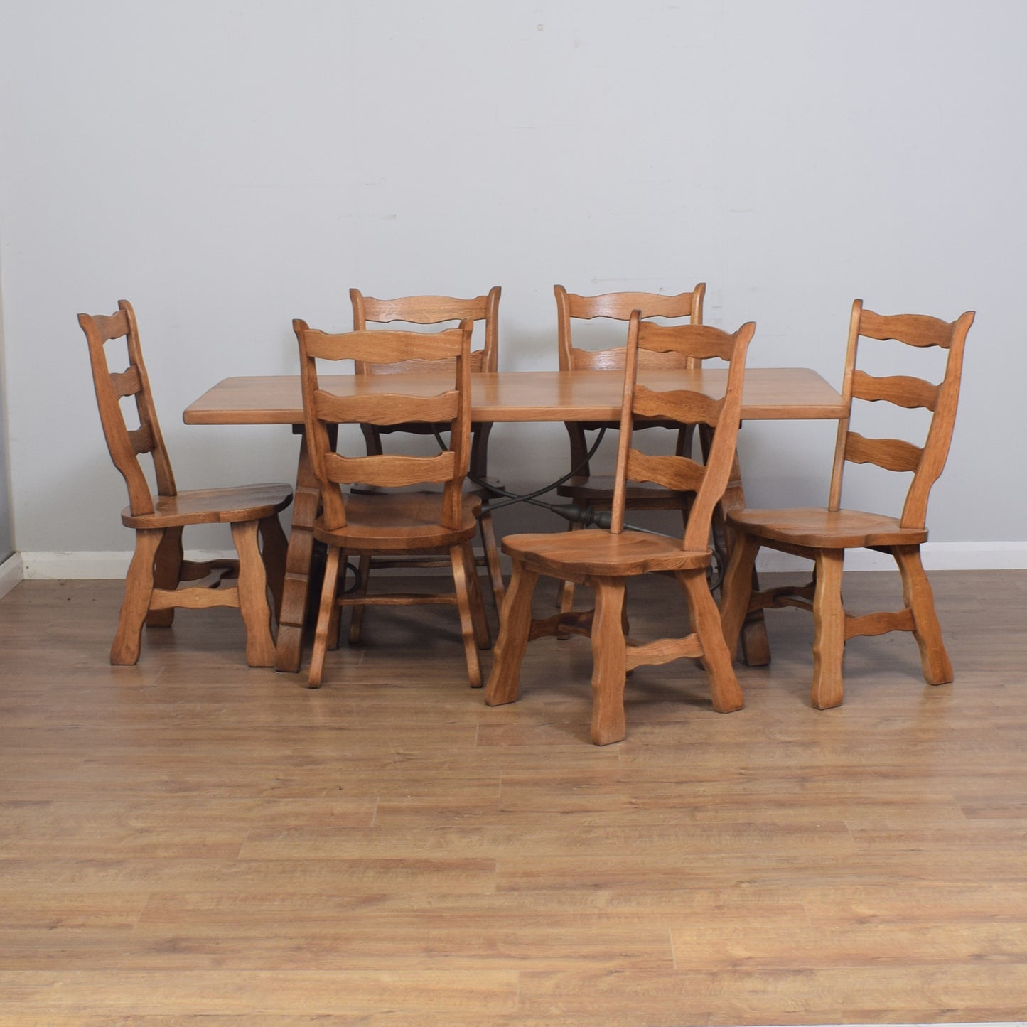 Solid Oak Table & Six Chairs