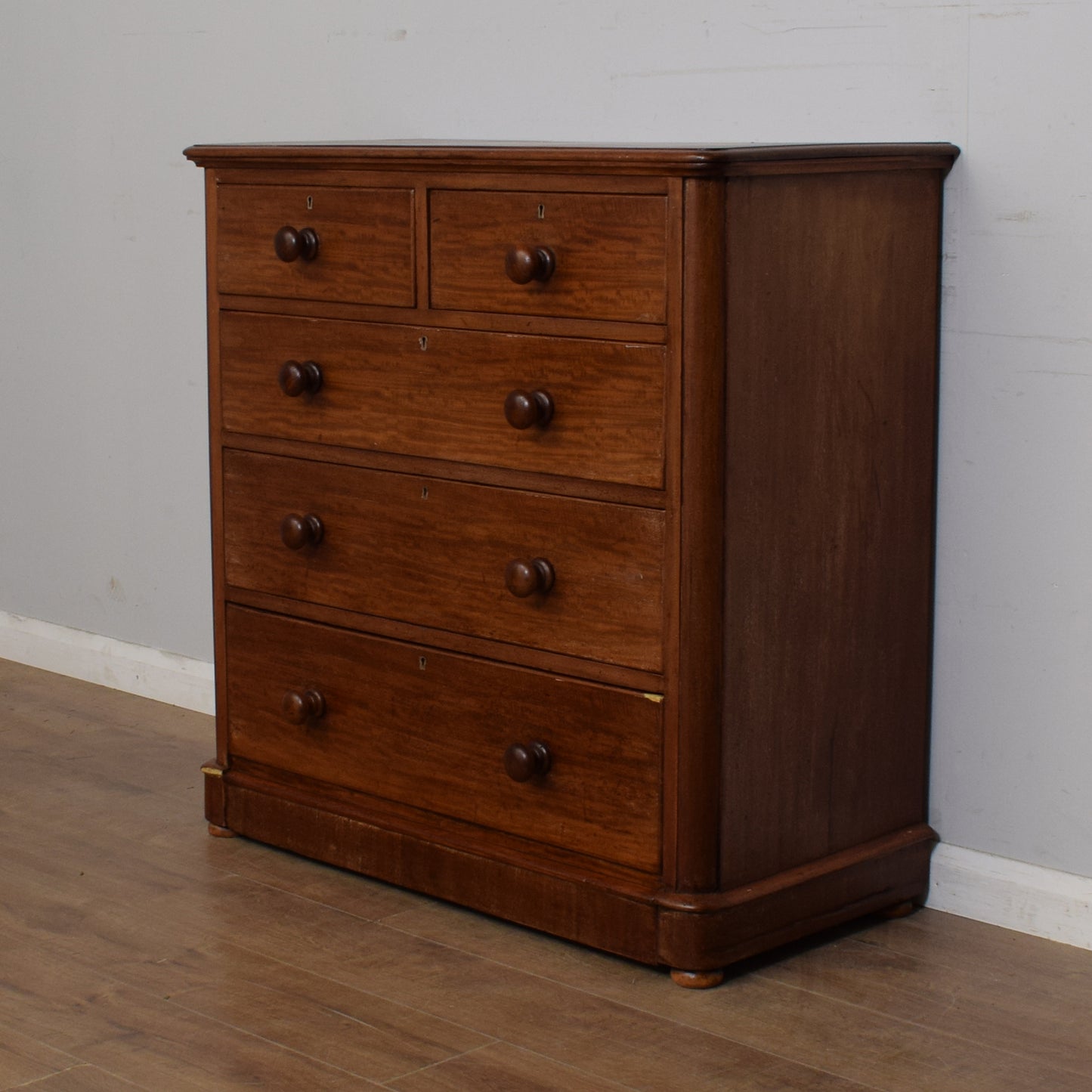 Antique Victorian Chest Of Drawers