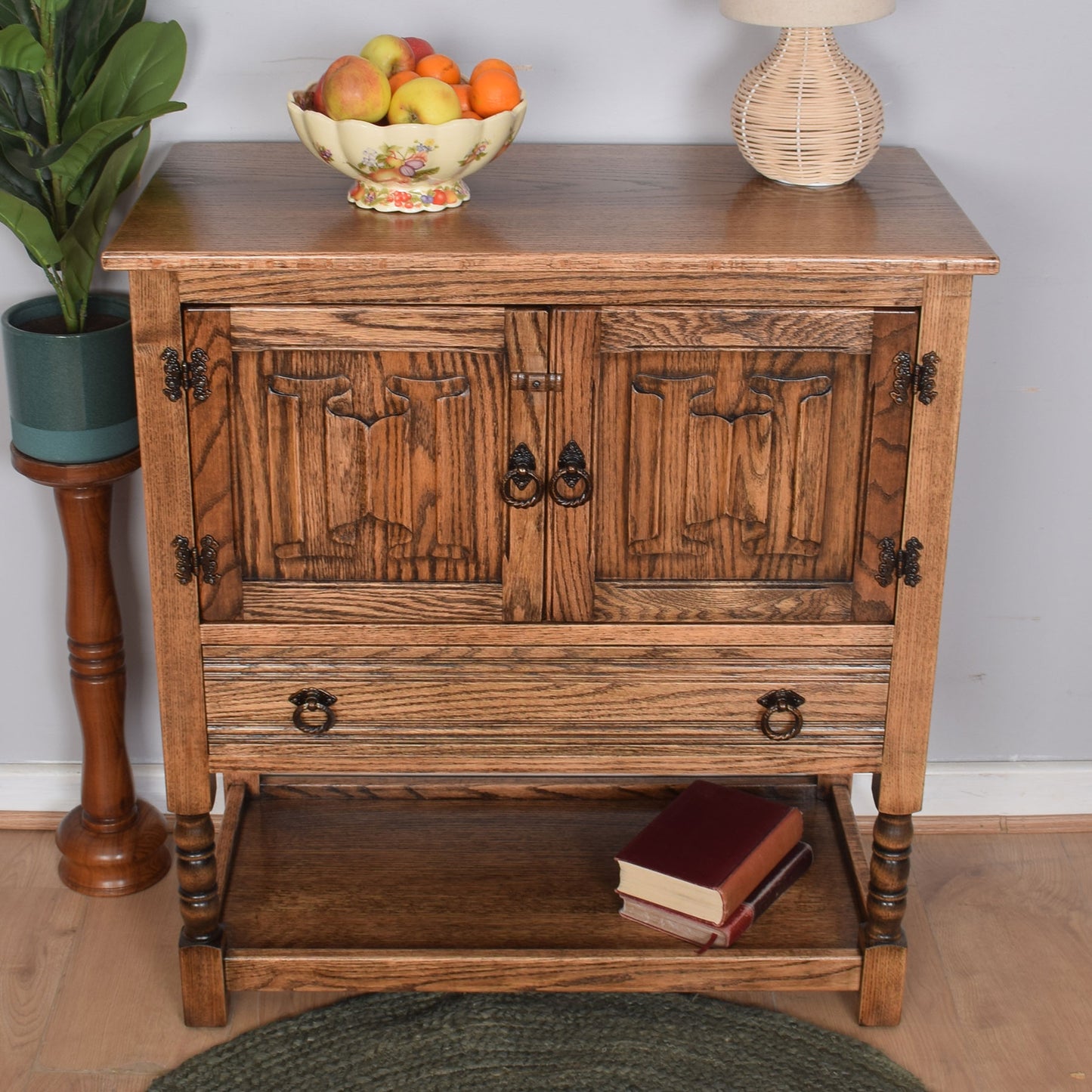 Small Oak Cabinet