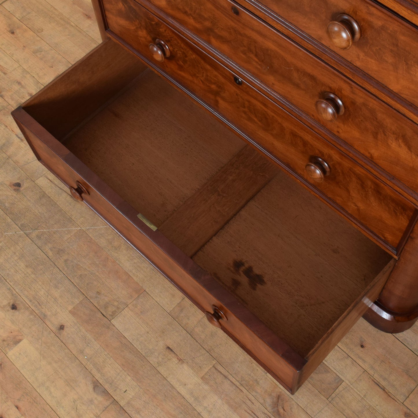 Large Mahogany Chest of Drawers