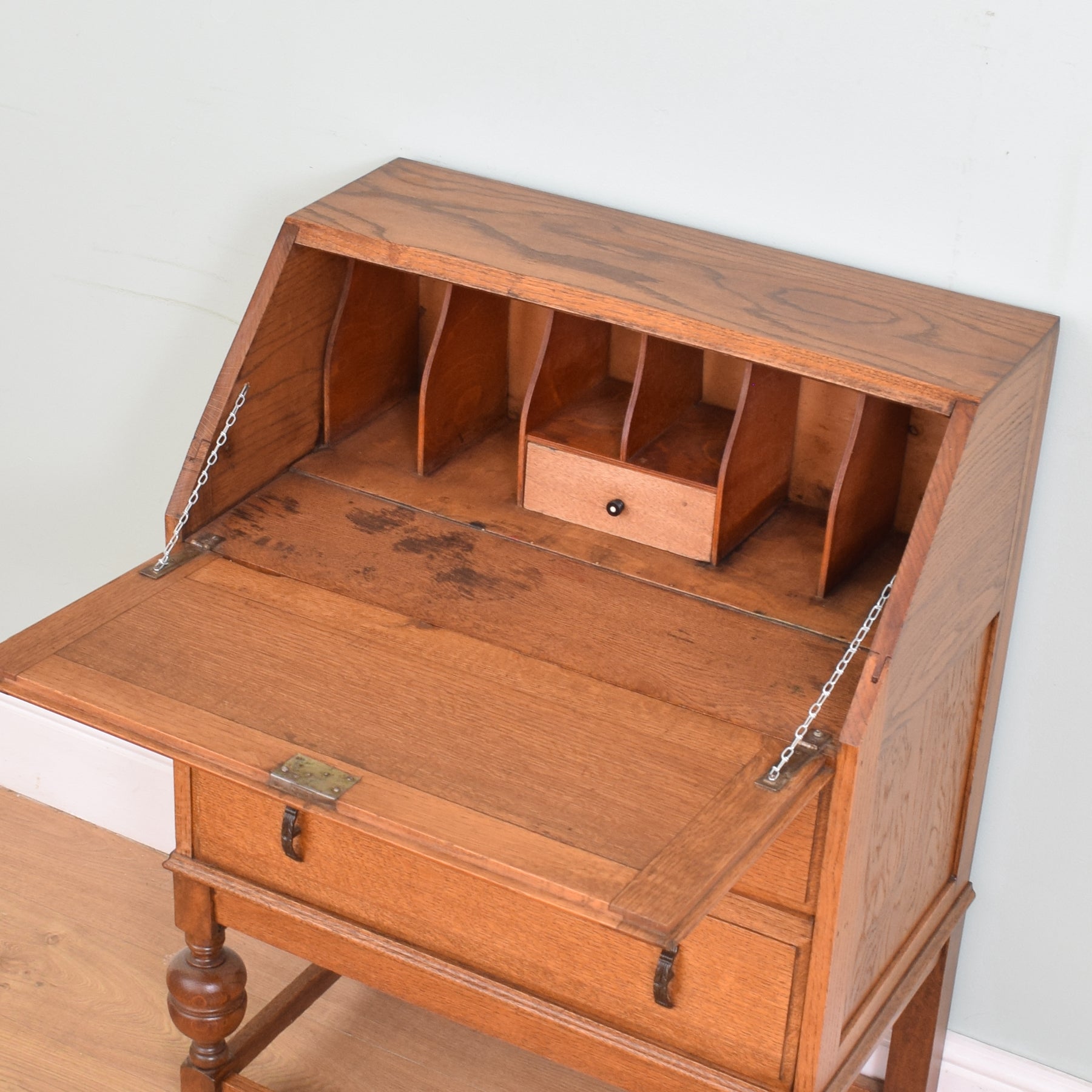 Oak deals bureau desk