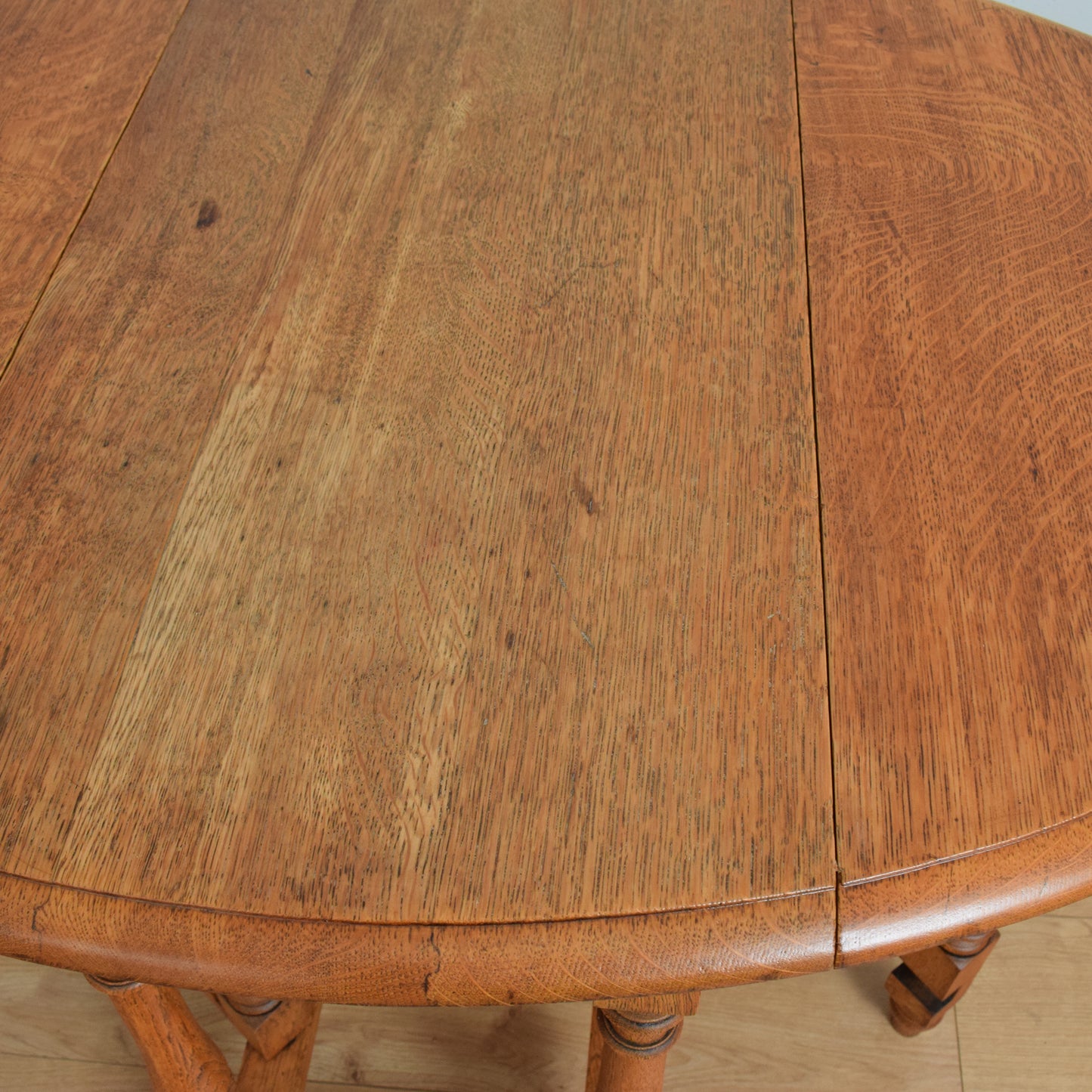 Traditional Oak Drop-Leaf Table