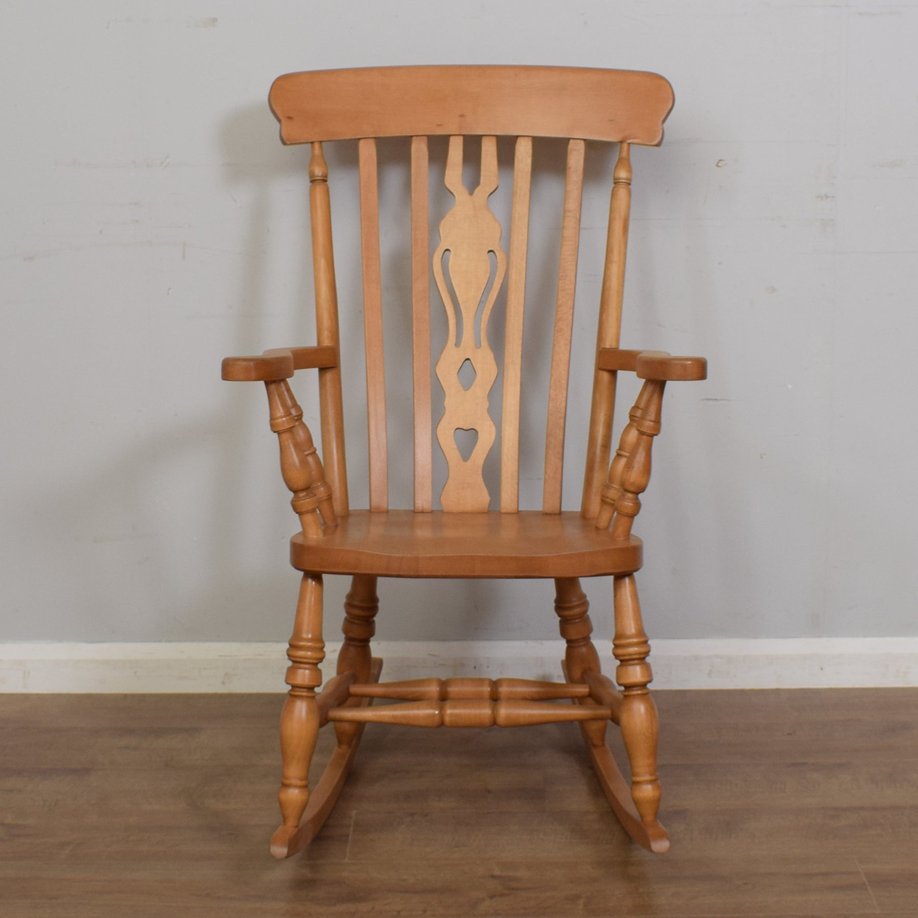 Farmhouse style best sale rocking chair