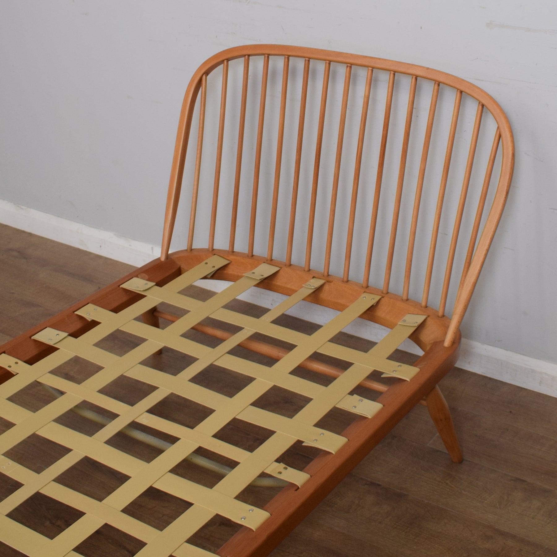 Ercol on sale cot bed